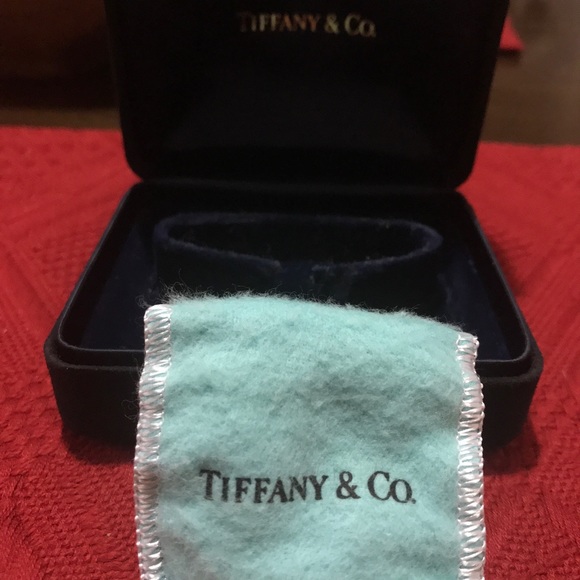 Tiffany & Co Rnd Bracelet Watch / “Portfolio”